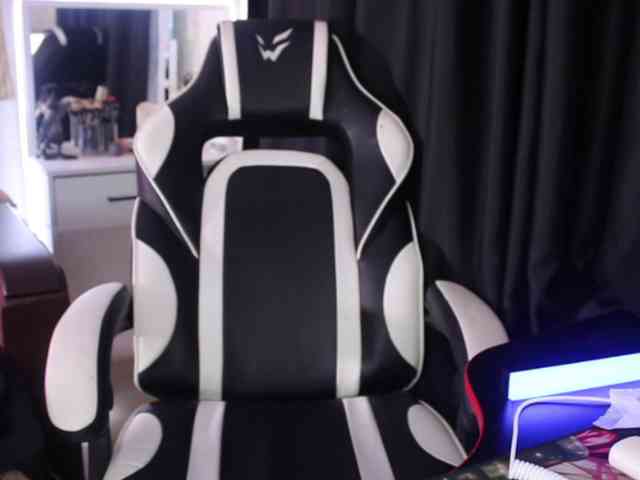 razor-claw webcam