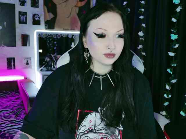 razor-claw webcam