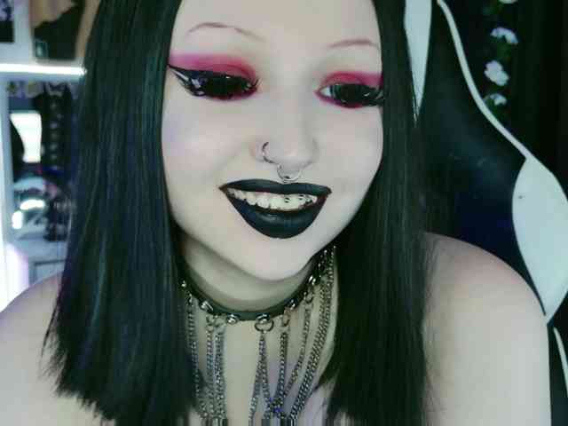 razor-claw webcam