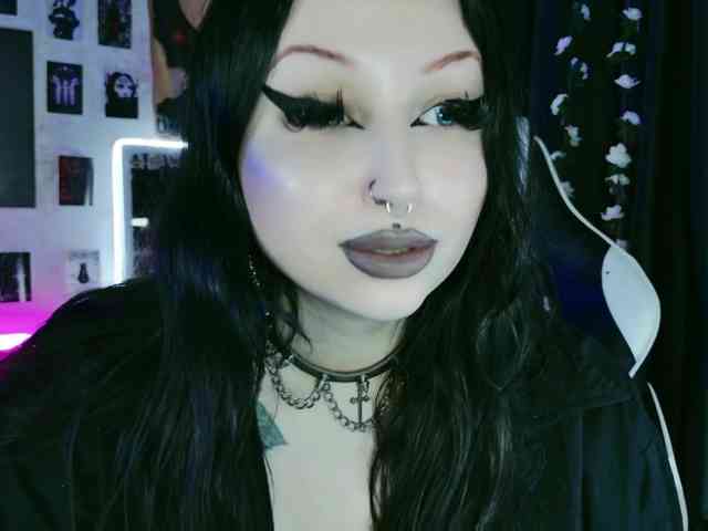 razor-claw webcam