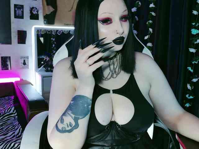 razor-claw webcam