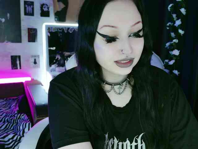 razor-claw webcam