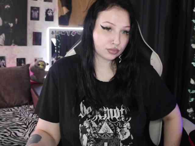 razor-claw webcam
