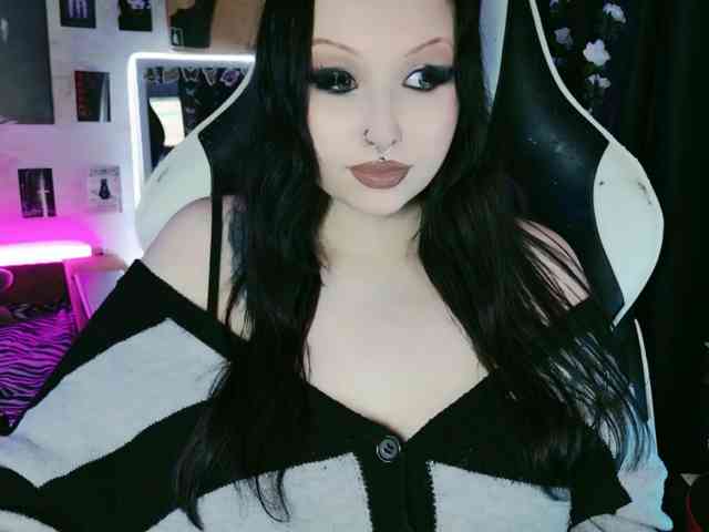 razor-claw webcam