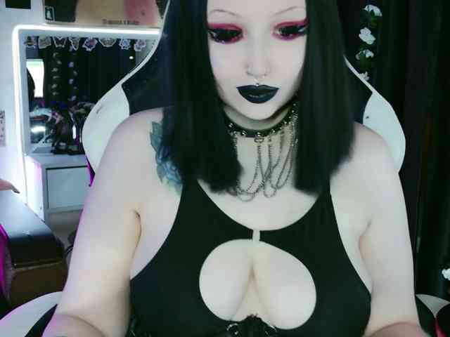 razor-claw webcam