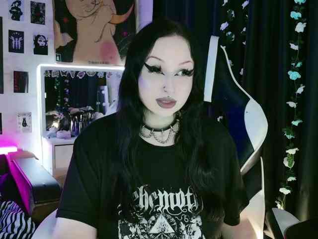 razor-claw webcam