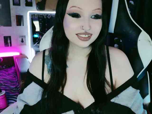 razor-claw webcam