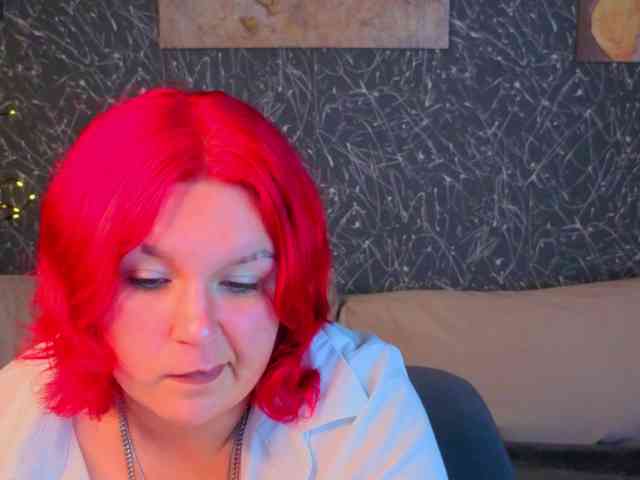 emma-davisey's live room