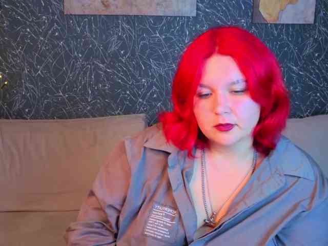 Emma-davisey's cam show statistics and live stream