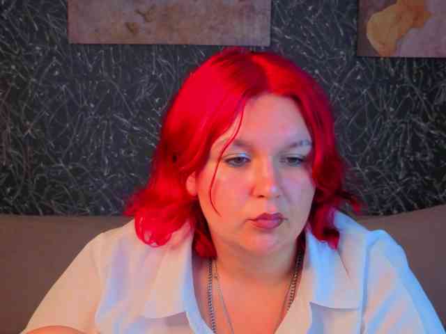 Emma-davisey's cam show statistics and live stream