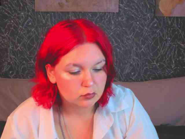emma-davisey's live room