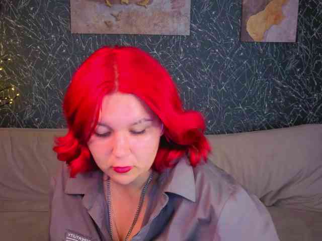 emma-davisey's live room