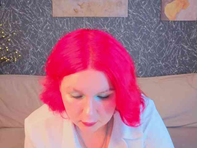 Emma-Davisey Live Webcam on BongaCams