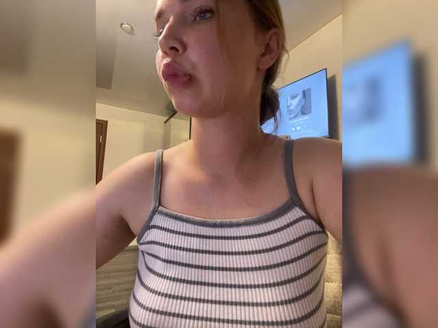 TeyaDream live webcam show