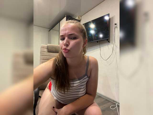 TeyaDream live webcam show
