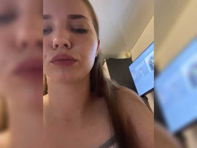 TeyaDream live webcam show