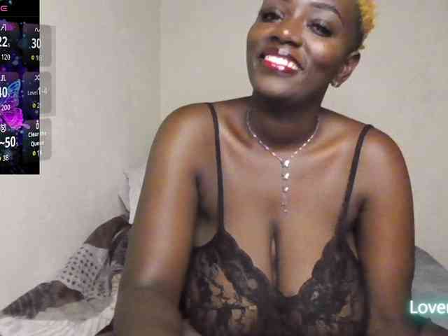 hottamaliah webcam