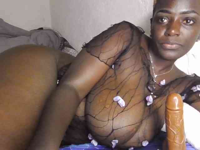 hottamaliah webcam