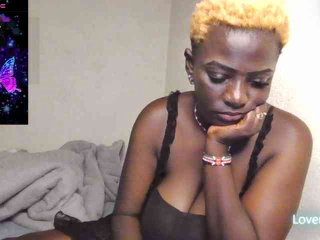 hottamaliah webcam