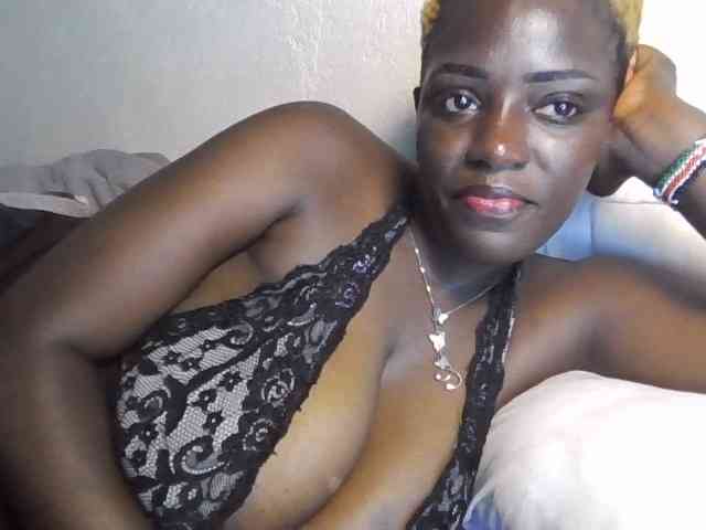 hottamaliah webcam