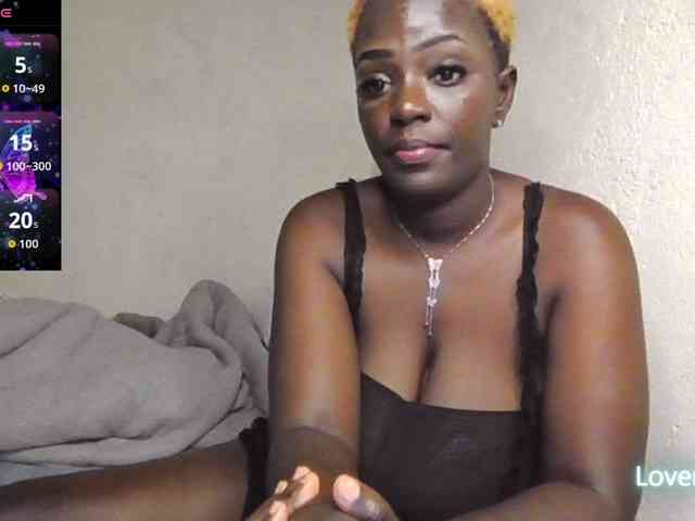 hottamaliah webcam