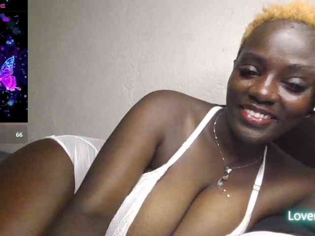 hottamaliah webcam