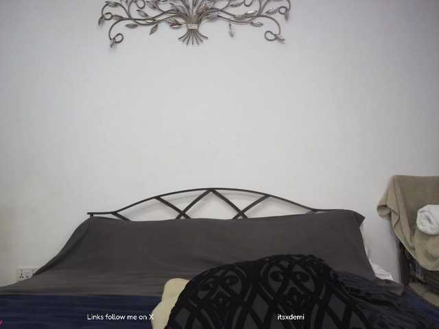 itsxDemi live cam preview