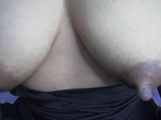 itsxDemi webcam
