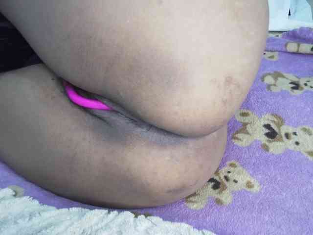 itsxDemi webcam