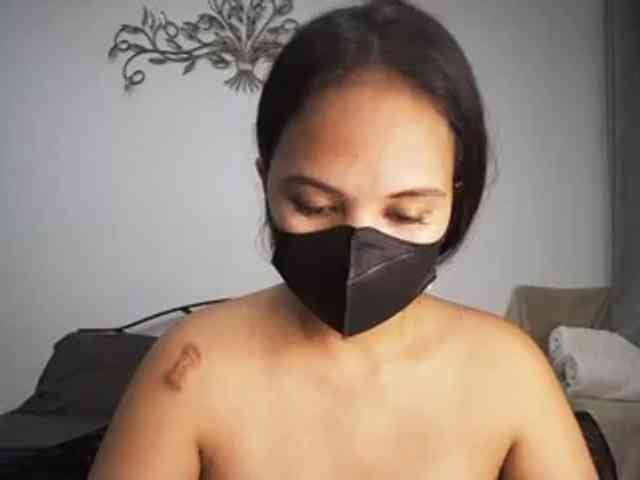itsxDemi webcam