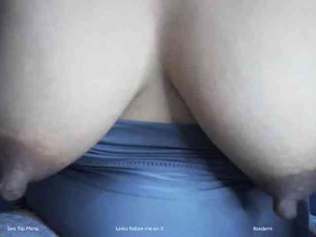 itsxDemi webcam