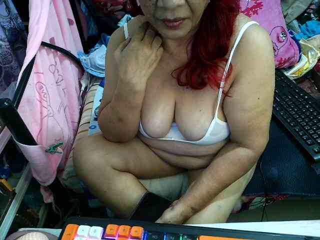 Sweetmature69 webcam