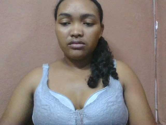 Aimealdy live cam on BongaCams