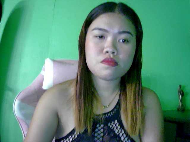 sexykesha11 live webcam show