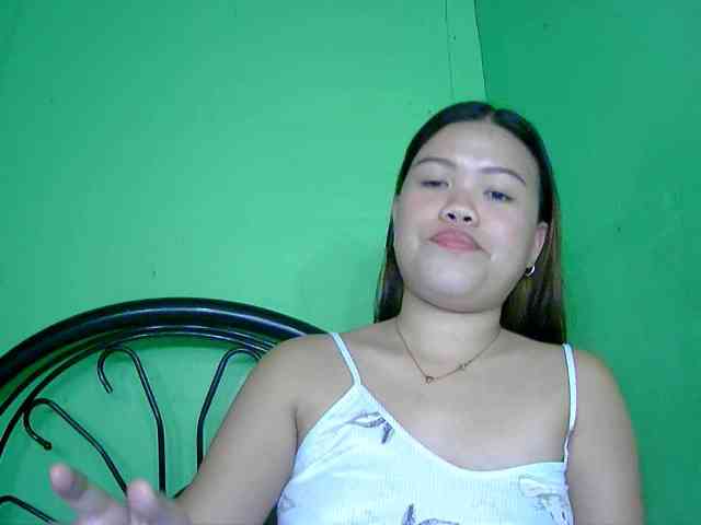 Modella: sexykesha11