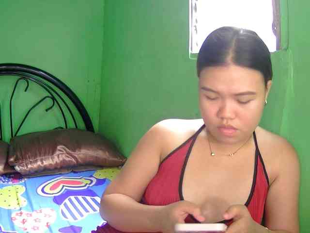 sexykesha11 webcam