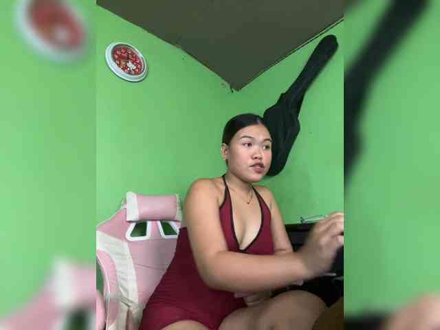 sexykesha11 webcam