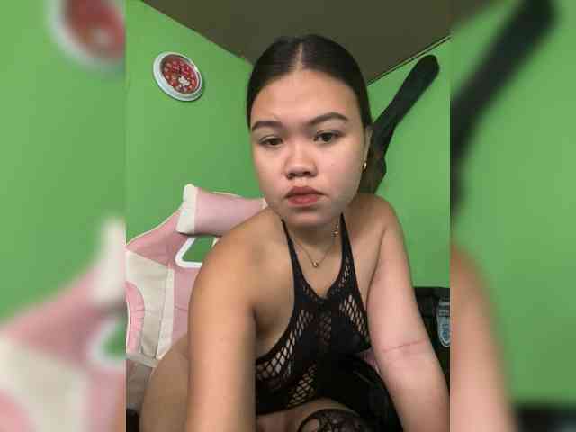 sexykesha11 webcam