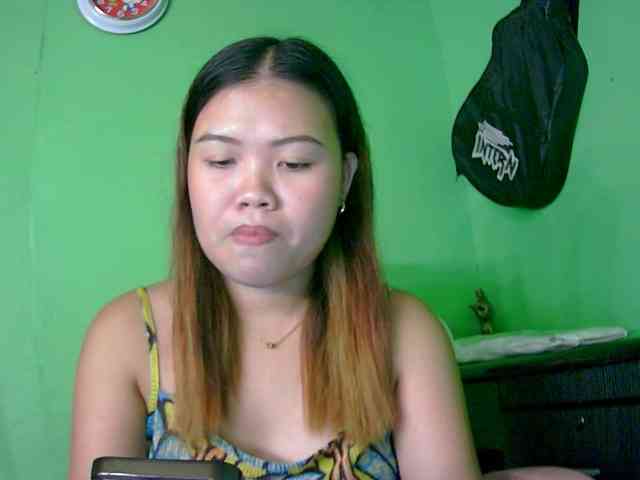 sexykesha11 webcam