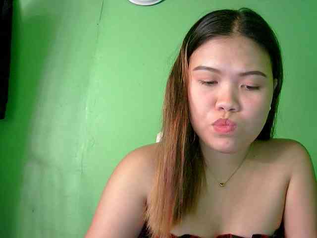 sexykesha11 webcam