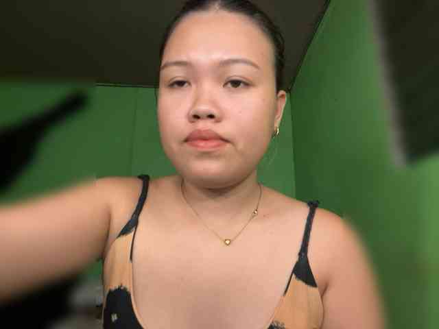 sexykesha11 webcam