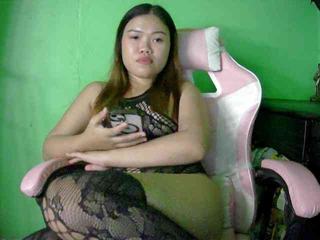 sexykesha11 webcam