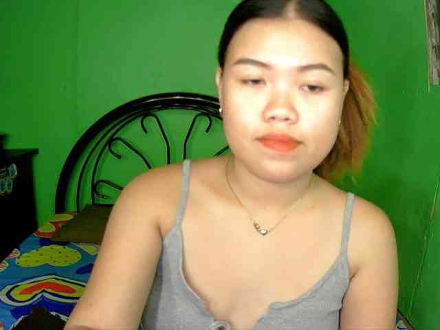 Modella: sexykesha11