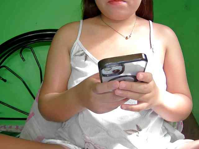 sexykesha11 webcam