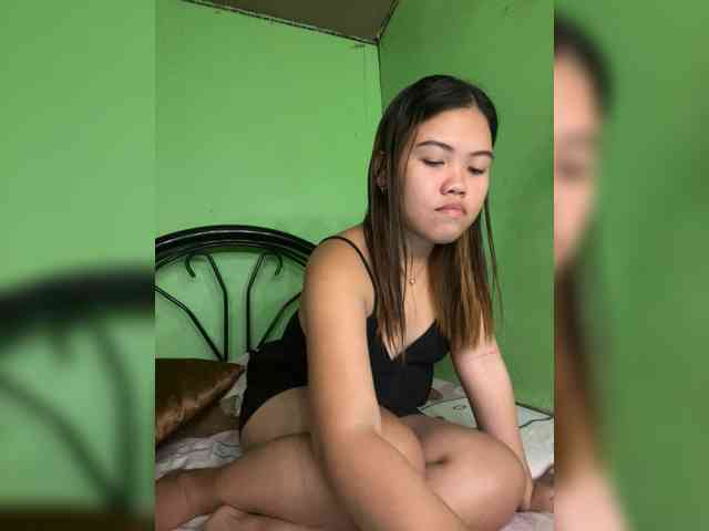 sexykesha11 webcam