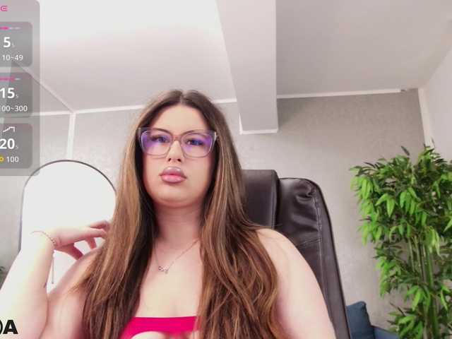 RaisaDollX live cam on BongaCams