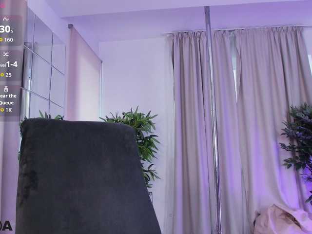 RaisaDollX live cam on BongaCams