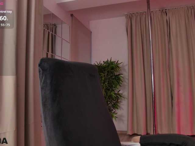 RaisaDollX live cam on BongaCams