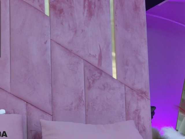 RaisaDollX live cam on BongaCams