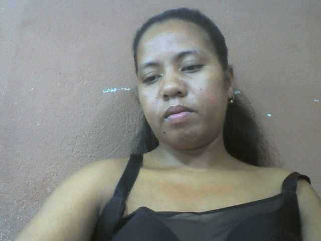 Tharcile live cam on BongaCams
